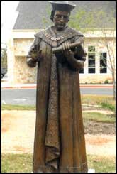 Statue of Sir Thomas More by Dan Pogue in Austin, Texas